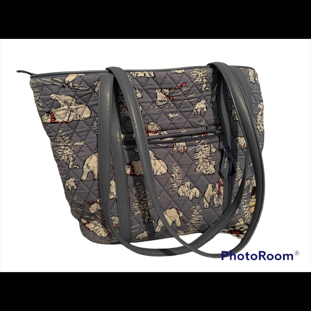 Vera Bradley bag winter ❄️ polar bear 🐻‍❄️ addition